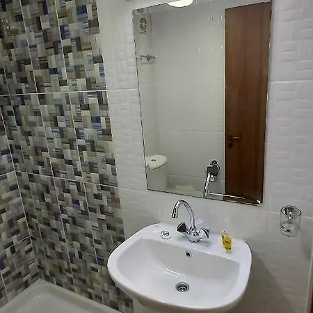 Ferienwohnung Lakis Court Larnaka Exterior foto