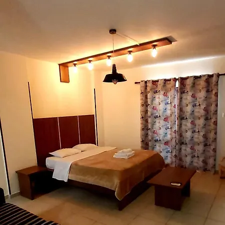 Ferienwohnung Lakis Court Larnaka Exterior foto