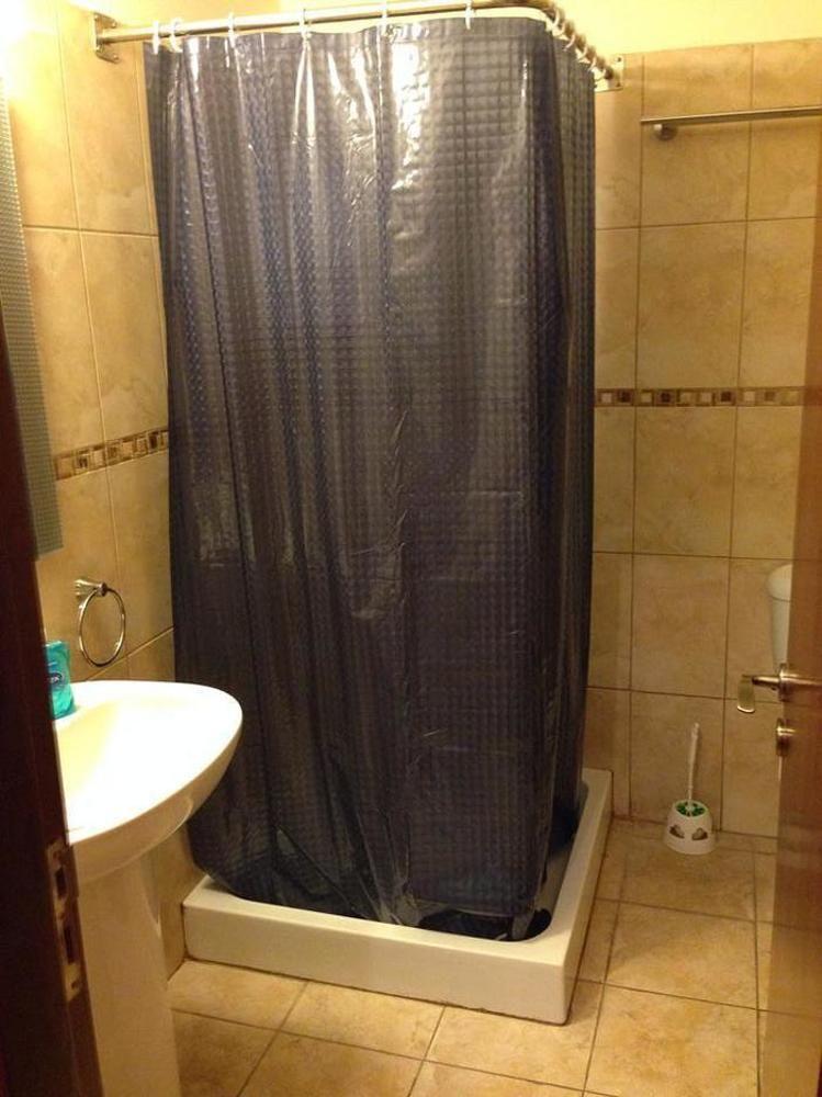 Апартаменти Lakis Court *